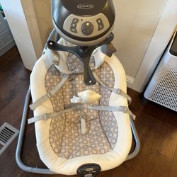 Graco Baby Swing