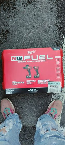 Milwaukee M-18 Tool Set
