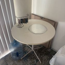 Round White Table 