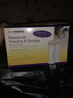 Medela freezing and storage bottles