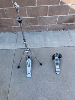 Yamaha high hat, stand and pdp/dw kick drum/base drum pedal