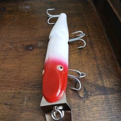VINTAGE CREEK CHUB JOINTED PIKIE 3000 FISHING LURE RED WHITE