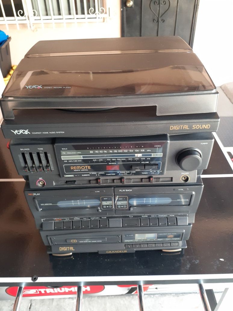 YORX Compact home audio System digital for Sale in Paramount, CA OfferUp