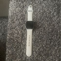 Apple Watch Brand New Used Once 