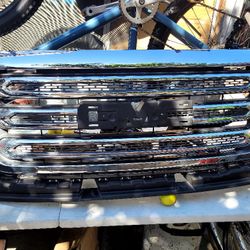 GMC ACADIA FRONT GRILL