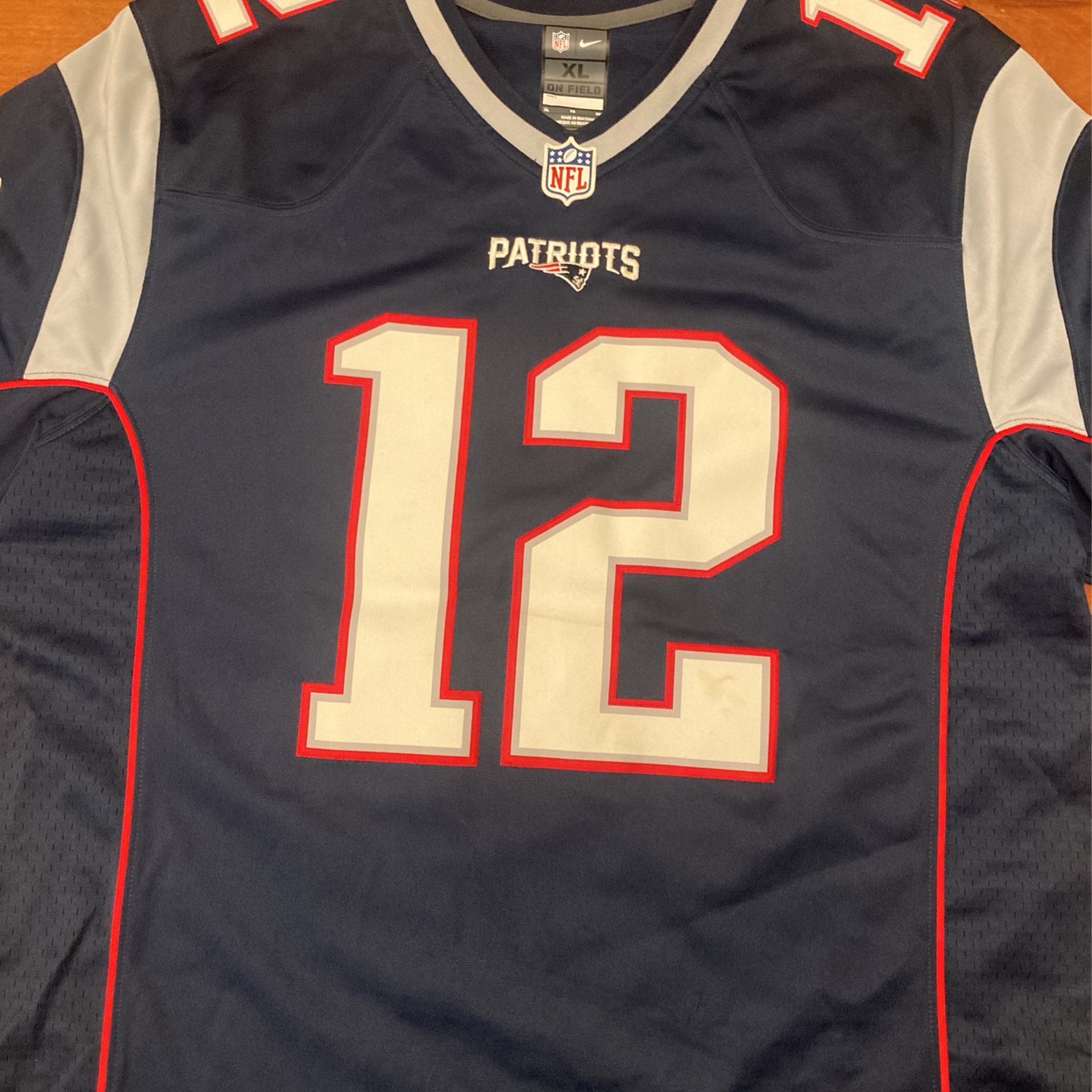 Nike NFL XL Patriots Tom Brady Jersey 