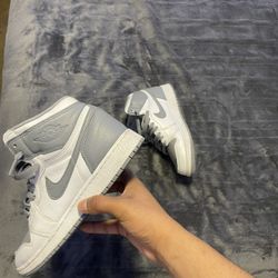 Nike Air Jordan 1 Retro High OG "Stealth" sneakers in a stealth grey and white colorway