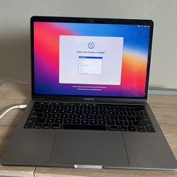 Apple MacBook Pro 2016 with Touch Bar Intel Core I5