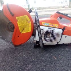 Stihl Concrete Saw. Ts400
