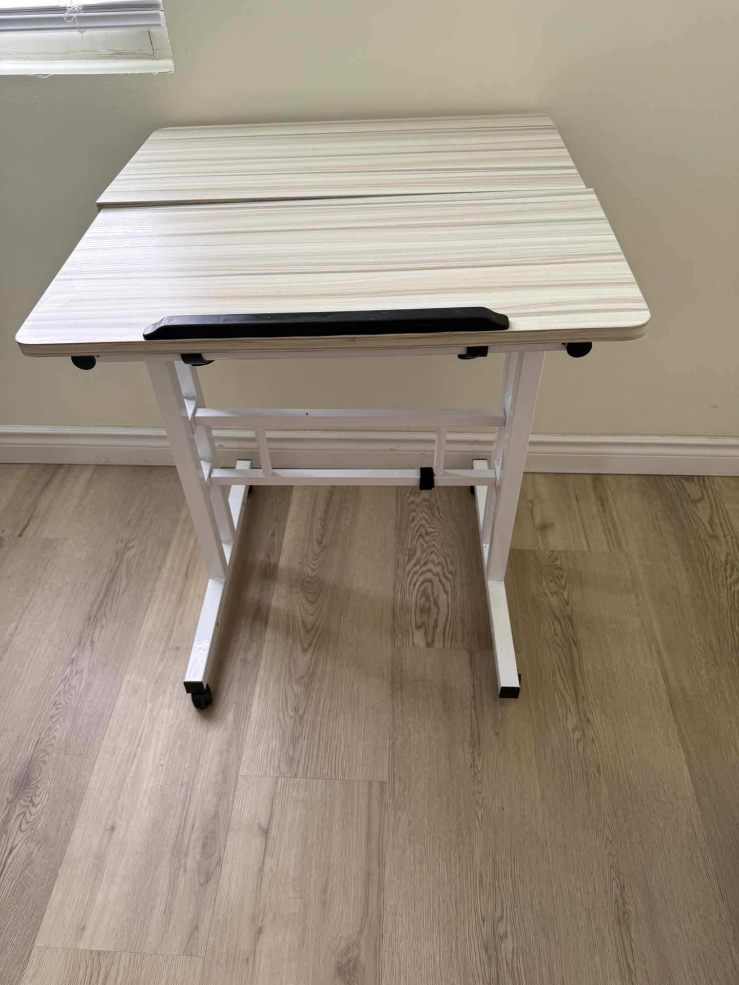 Laptop Table