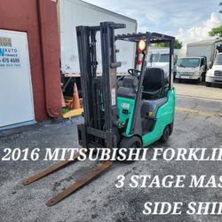 2016 MITSUBISHI FORKLIFT THREE STAGES MAST AND SIDE SHIFT 