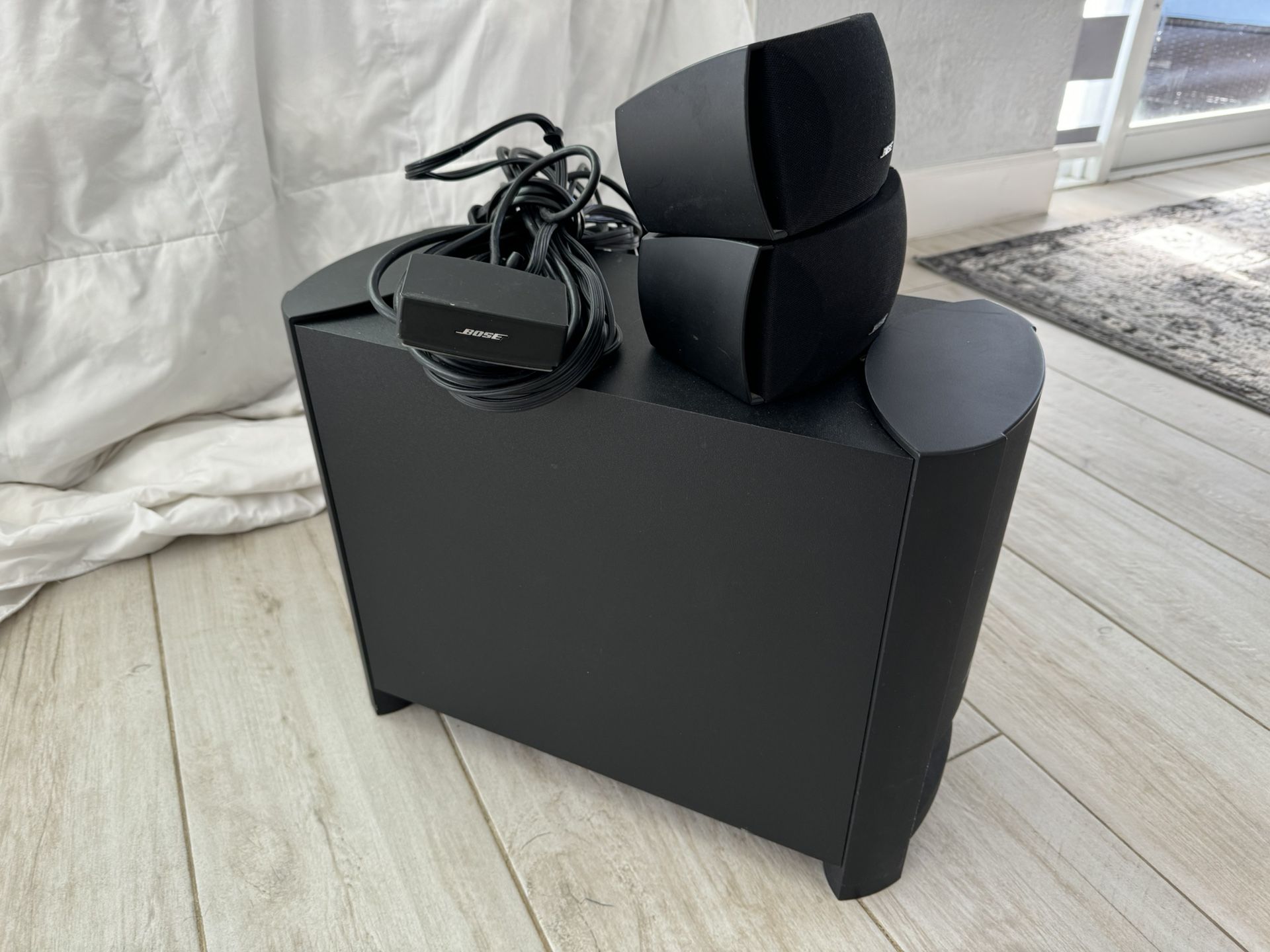 Bose Cinemate Series ii Surround Sound