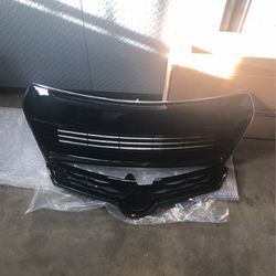2014-2017 Corolla Sport Grille Top And Bottom 
