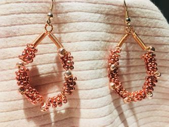 Earrings color pink gold