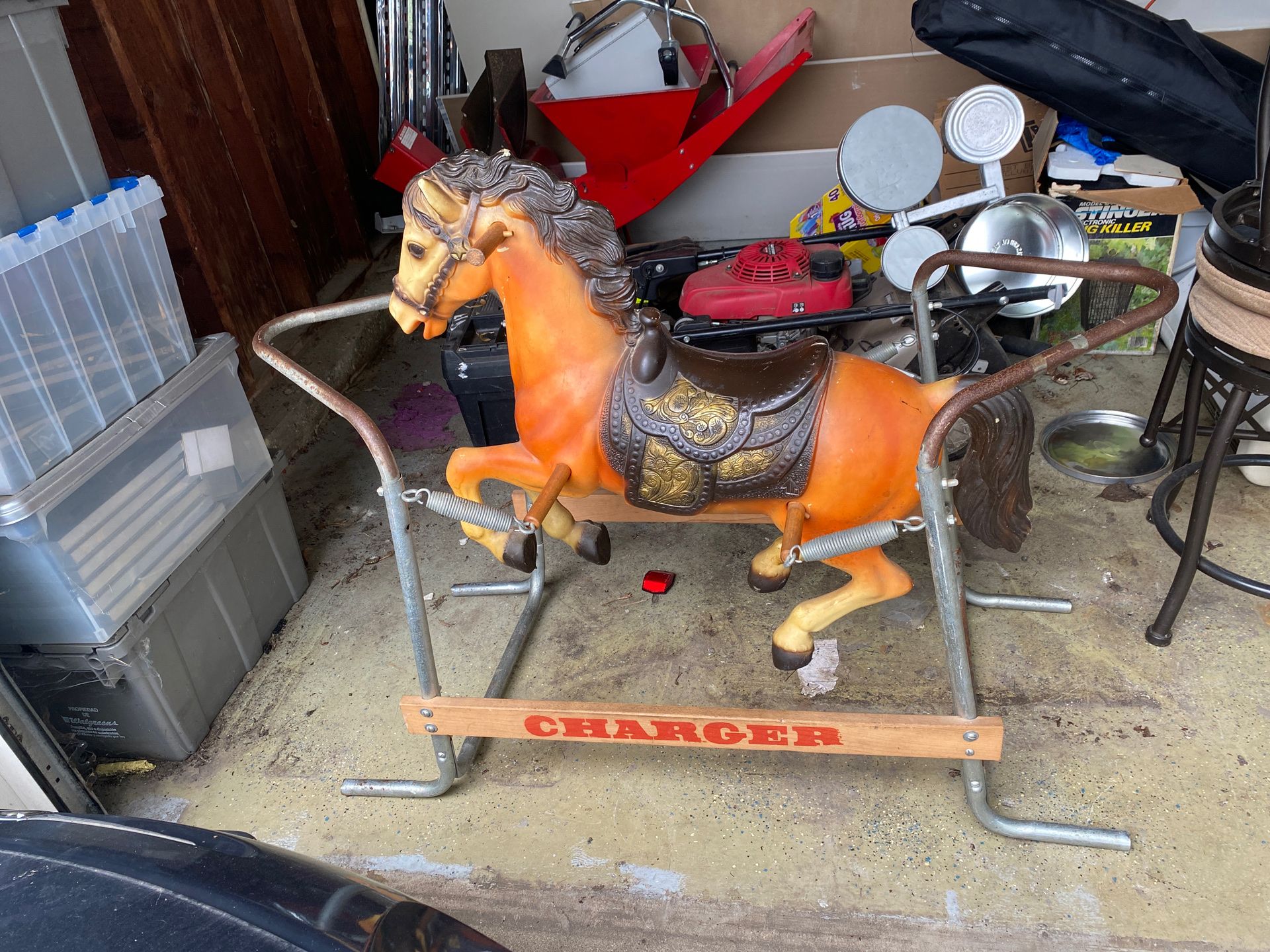 Old kids toy horse Charger antique good condition $60