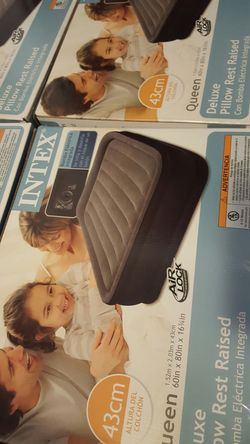 INTEX deluxe queen size bed