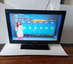 32" Samsung LCD TV