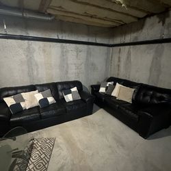 Couch- 2 Piece Set (Pillows Included) 