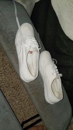 Men's Van's ( SIZE 6/ Women's SIZE 7.5 )