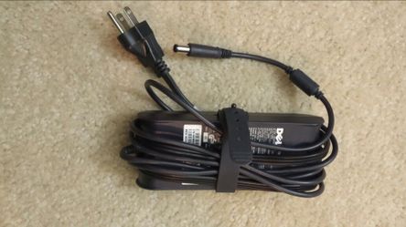 Dell charger / adapter