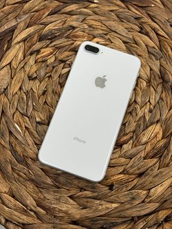 Apple iPhone 8 Plus 📱 – Compatible with All Carriers! Get Yours Today!