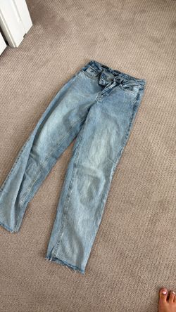 high rise size 4 medium wash jeans 