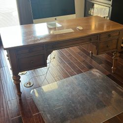 Ethan Allen Large Desk