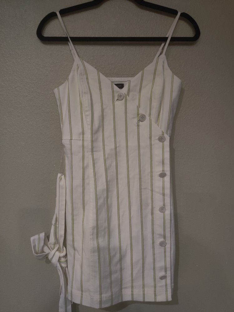 Cute Banana Republic Size 0P Linen Mini Dress
