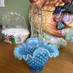 Fenton Glass Antiques 