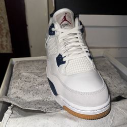 Air Jordan 4 Retro