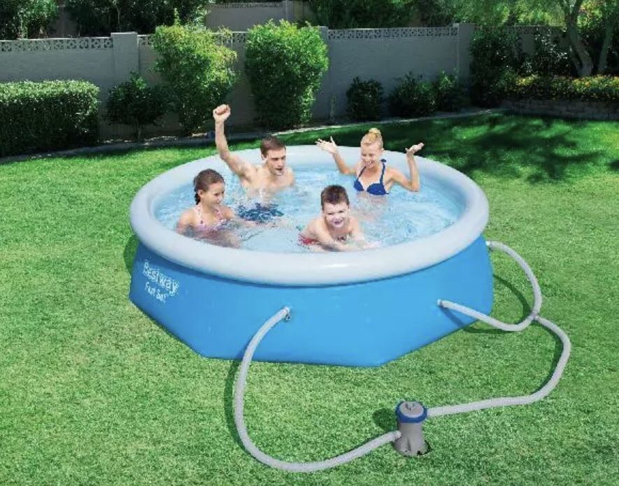 Brand New 8’ x 26” Bestway Fast Set Ring Pool with Filter Pump 8 foot ft.