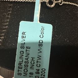 Necklace With Pendant. 