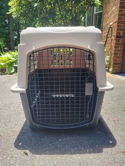 Medium/Large Dog Kennel