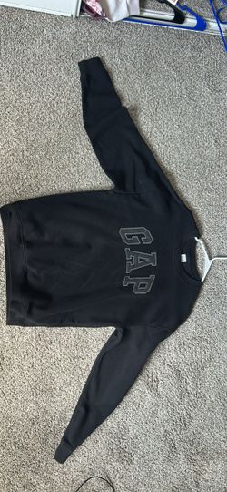 Gap sweatshirt