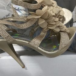 Women Shoes  Gold 