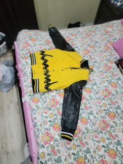 Charlie brown letterman jacket size medium
