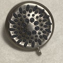 New MOEN 3.5” , 4 FUNCTION SHOWER HEAD