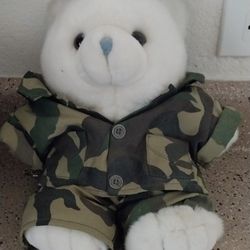 STUFFED BEAR LIKE NEW