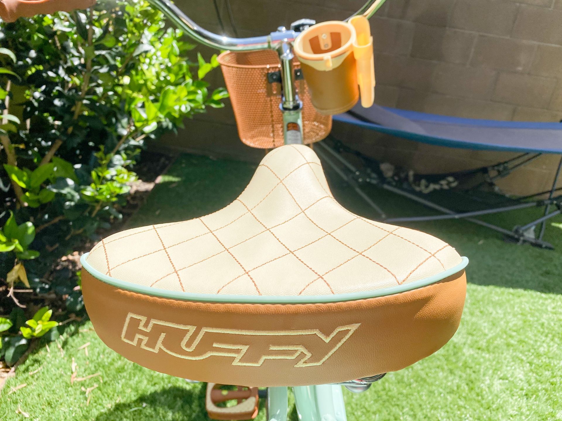 24 huffy nel lusso women's cruiser bike mint green