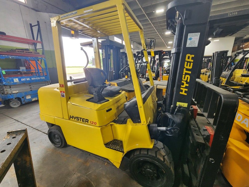 12,000lbs Forklift For Sale