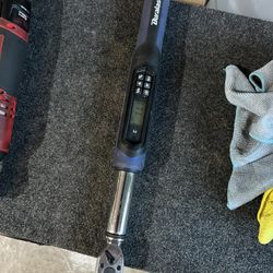 Ratchet And Torque Wrench 