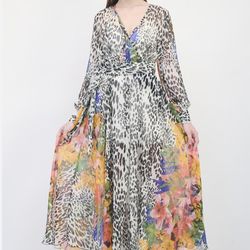 Brand New Woman’s Spy Zone Exchange brand White Floral Long Sleeve Maxi Dress Up For Sale