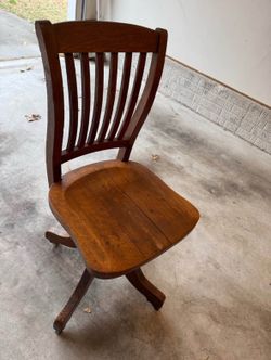 Antique Adjustable Crocker Furniture Small Oak Swivel Desk Chair, circa 1920