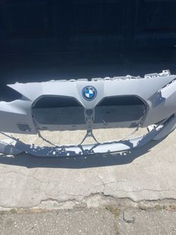 2022 BMW i4 drive oem front bumper