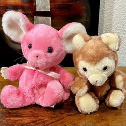 Hard To Find ESPECIALLY IN MINT CONDITION Dakin Teddy Bear Baby Plush Brown Pointed Nose Cub Bean Bag 1975 & Vintage 1973 R. Dakin Pink Mouse 6.5”⬇️
