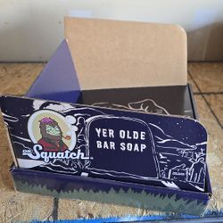 Dr Squatch Display 