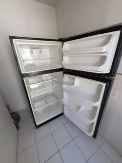 Stainless Frigidaire Refrigerator - Works Perfectly