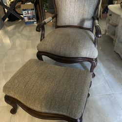 Thomasville Accent Chair & Ottoman 