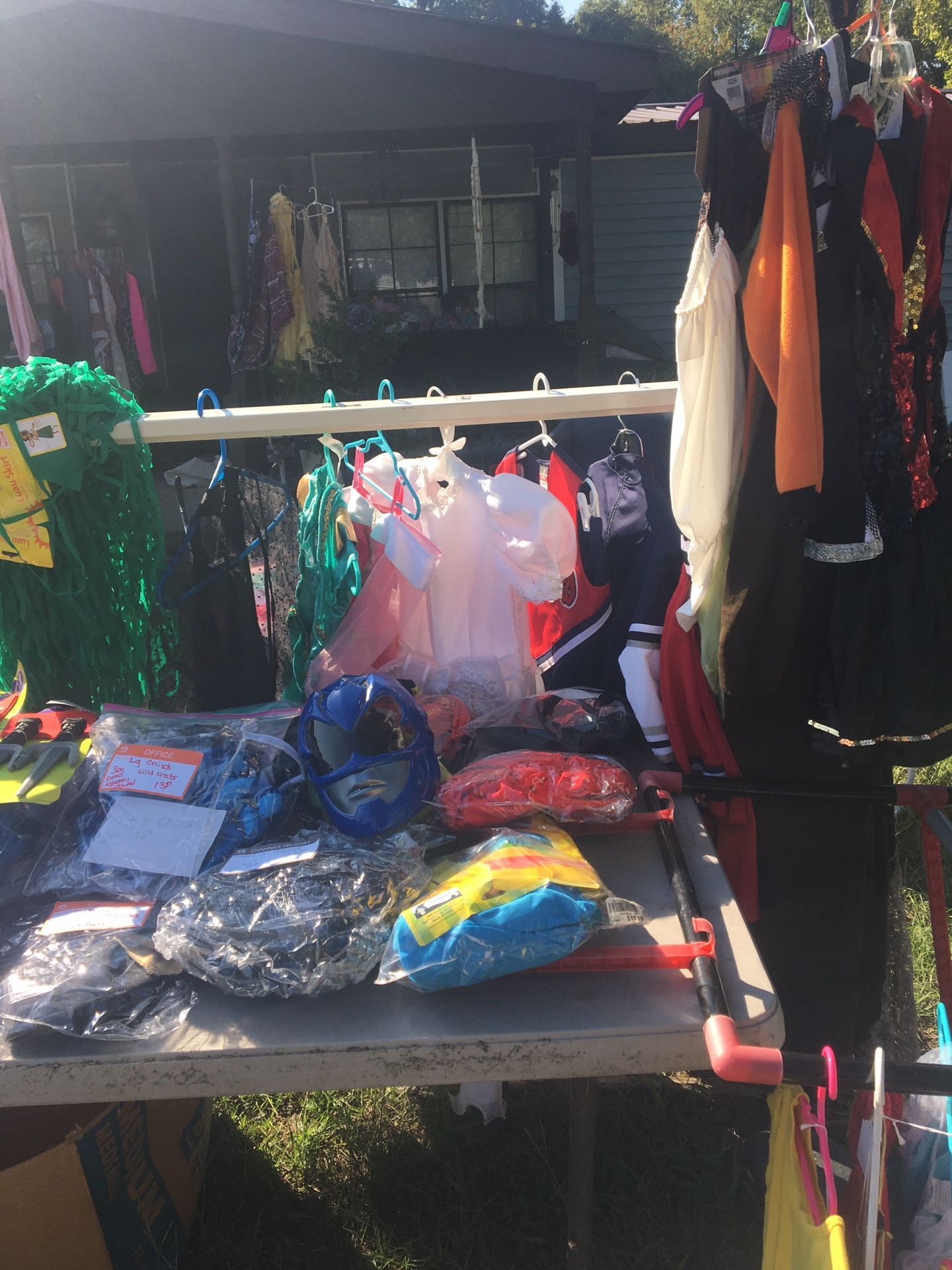 &&HALLOWEEN COSTUMES && for Sale in Fayetteville, NC OfferUp