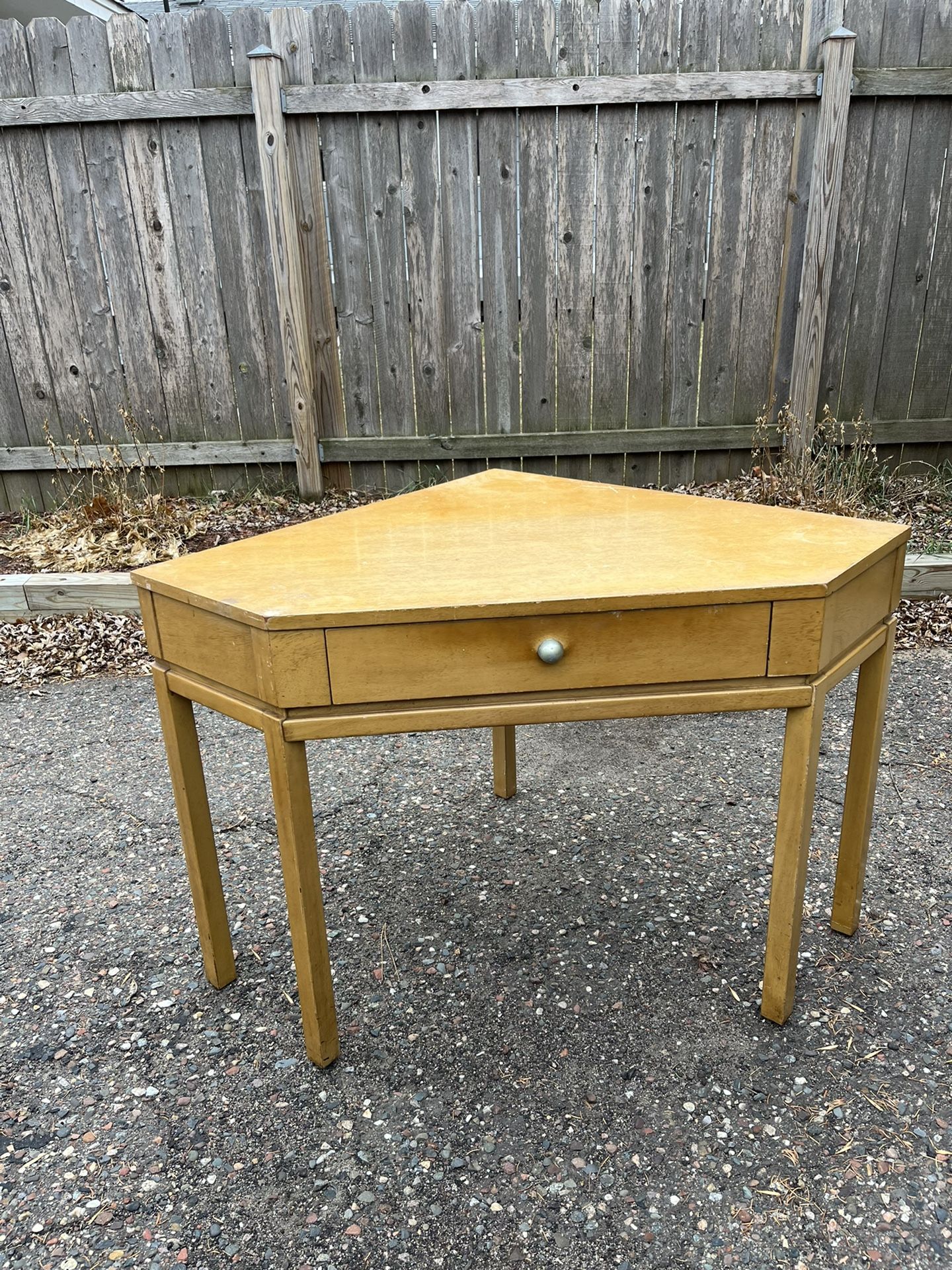 Kent Coffey Corner Desk